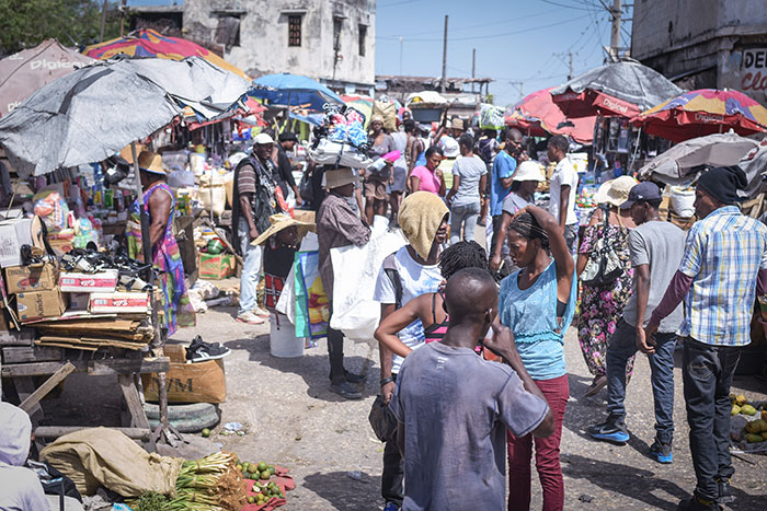Traveling to Port-au-Prince, Candler School of Theology graduate students passed street markets bustling with the thrum of commerce and community.