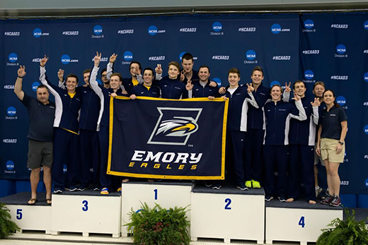 men's swimming and diving team